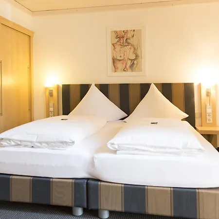 Grönenbach 3*