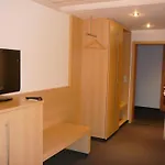 Groenenbach Hotell 3*