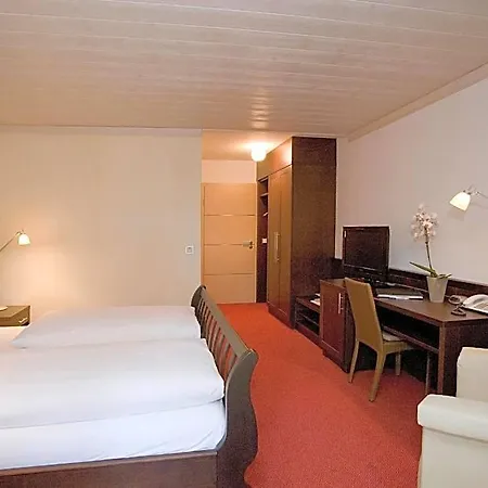 Hotell Groenenbach 3*