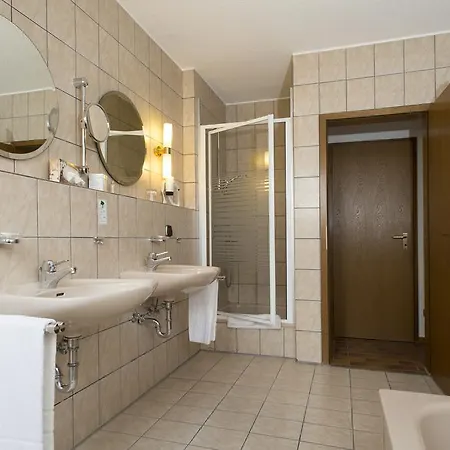 Grönenbach 3*